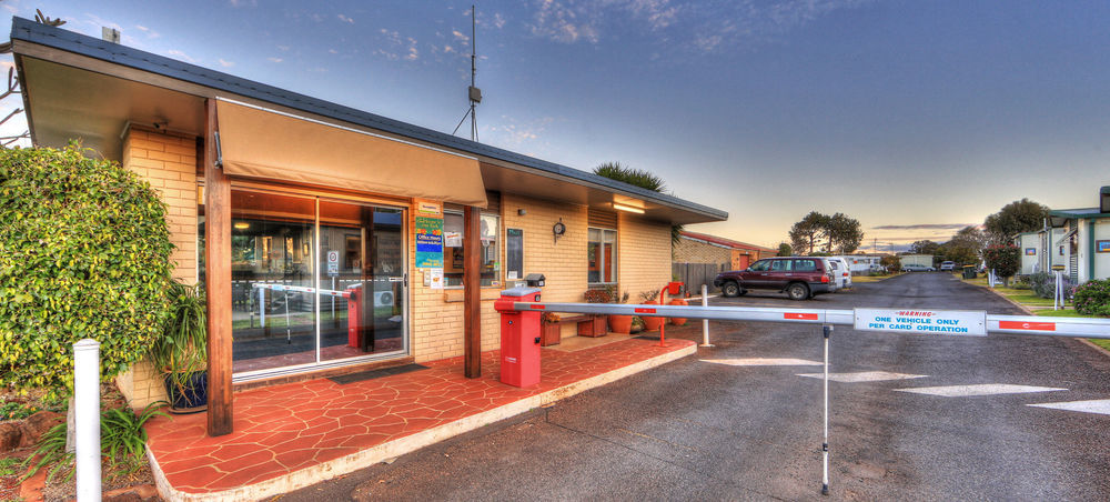 Big4 Toowoomba Garden City Holiday Park Exterior photo